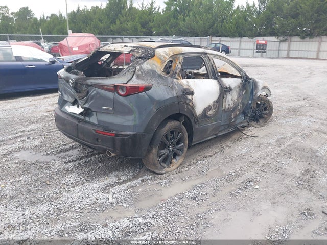 Mazda py 2022 3MVDMBCL1NM427374 Image 4