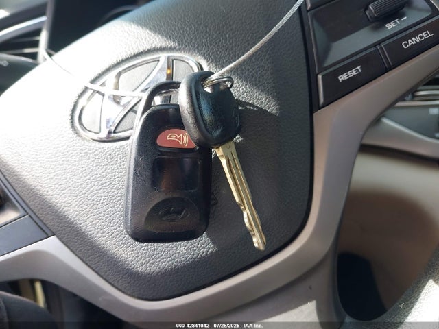 5NPD74LF7HH189703 Hyundai 2017