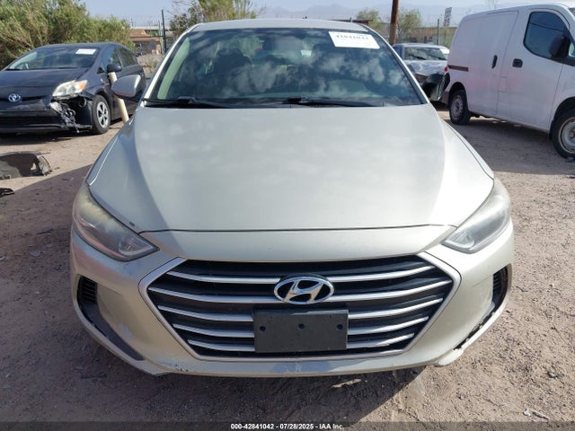 5NPD74LF7HH189703 Hyundai 2017