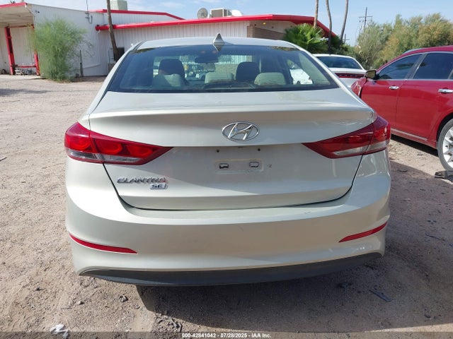 5NPD74LF7HH189703 Hyundai 2017