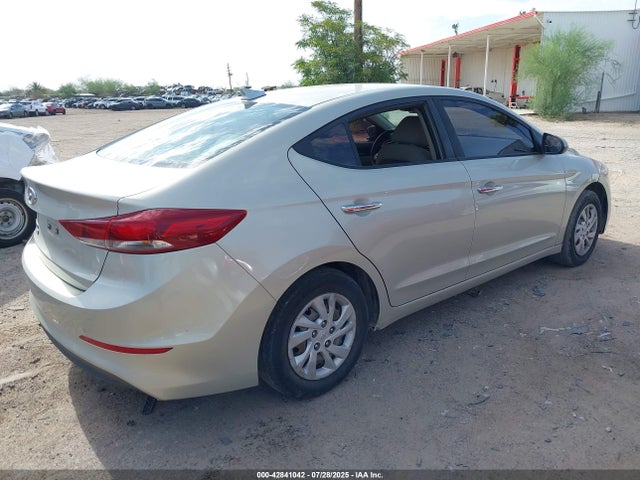 5NPD74LF7HH189703 Hyundai 2017