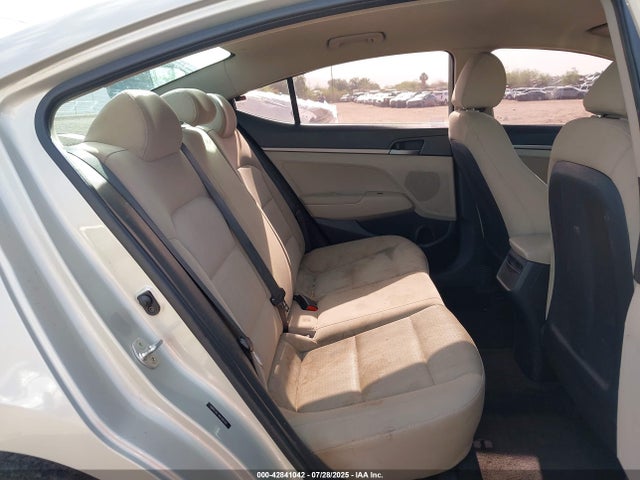 5NPD74LF7HH189703 Hyundai 2017