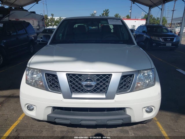 Nissan 2016 2016 1N6AD0ERXGN710906 Image 13