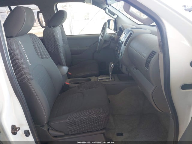 Nissan 2016 2016 1N6AD0ERXGN710906 Image 5