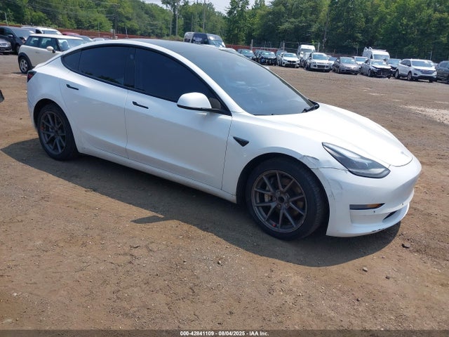 2022 TESLA MODEL 3 5YJ3E1EA9NF122211 Photo 0