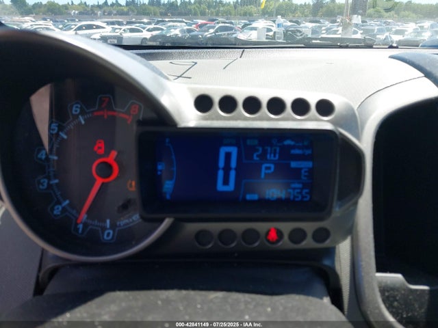 1G1JC6SH5E4118040 Chevrolet luw