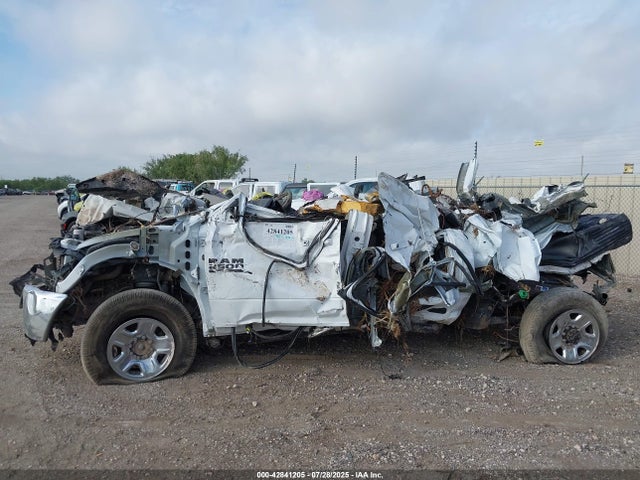 RAM 2500 2015 3C6UR5DL5FG643142 Image 14