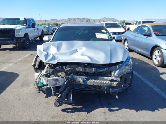 Nissan 2021 2021 1N4BL4DV0MN384535 Image 13