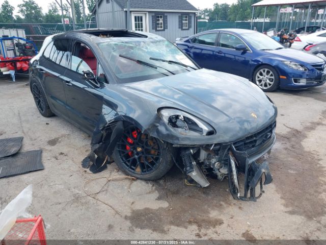 2018 PORSCHE MACAN WP1AG2A52JLB64354 Photo 0
