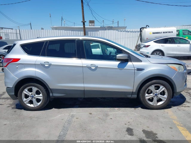 1FMCU0GX5EUB81712 Ford 2014