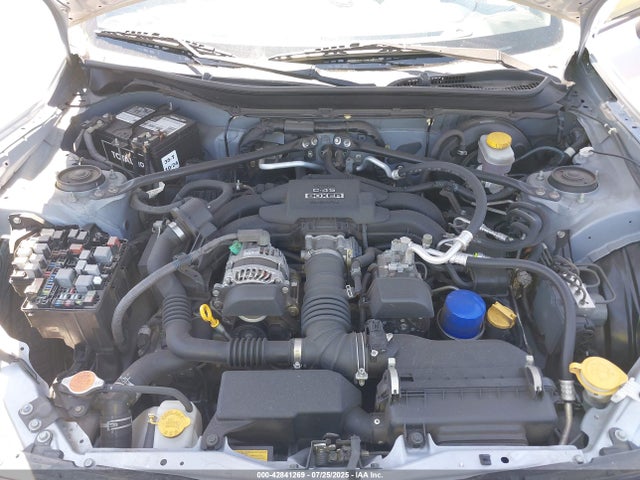 JF1ZNAA16F8704421 Scion 2000cc na