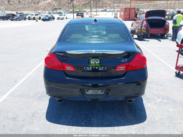 2013 Infiniti G37 Journey მანქანა იყიდება აუქციონზე, vin: JN1CV6AP6DM305324, აუქციონის ნომერი: 42841276