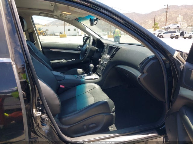 2013 Infiniti G37 Journey მანქანა იყიდება აუქციონზე, vin: JN1CV6AP6DM305324, აუქციონის ნომერი: 42841276