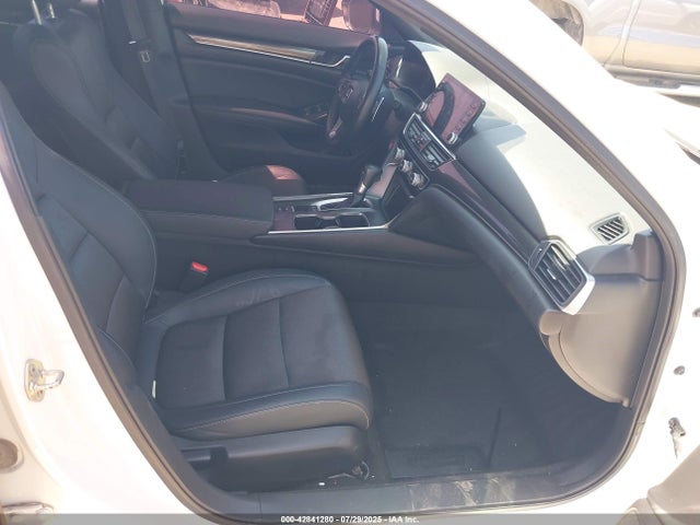 Продаж на аукціоні авто 2019 Honda Accord Sport, vin: 1HGCV1F33KA126471, номер лоту: 42841280