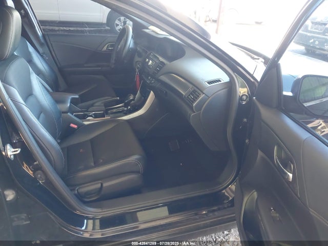 1HGCR2F51HA202158 Honda k24w1