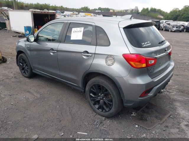 2018 MITSUBISHI OUTLANDER SPORT JA4AR3AUXJZ022267 Photo 2