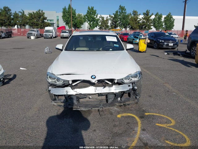 WBA8B3G58GNT92865 BMW 2016