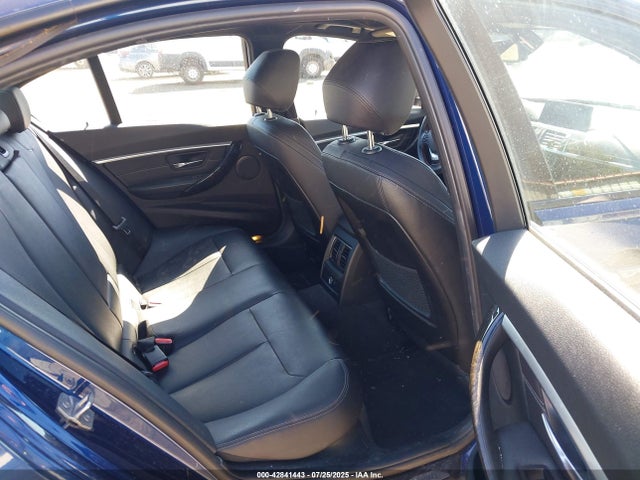 WBA8E9G59GNT82324 BMW 2016