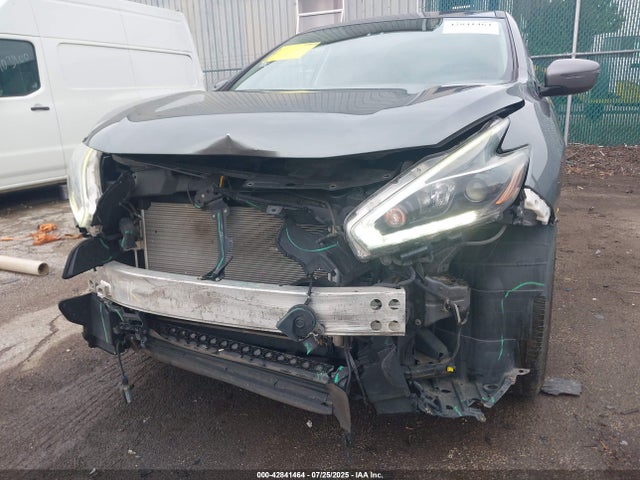 Продажа на аукционе авто 2018 Nissan Murano S, vin: 5N1AZ2MH0JN135095, номер лота: 42841464