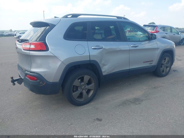 1C4PJMCS6HW551428 Jeep Cherokee