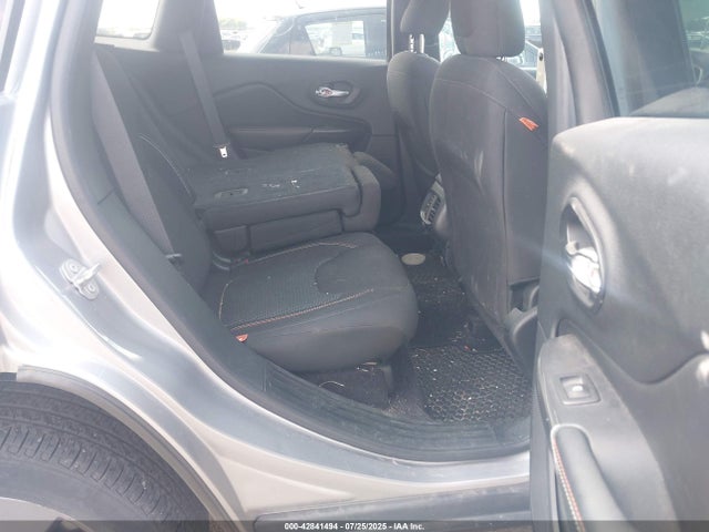 1C4PJMCS6HW551428 Jeep Cherokee