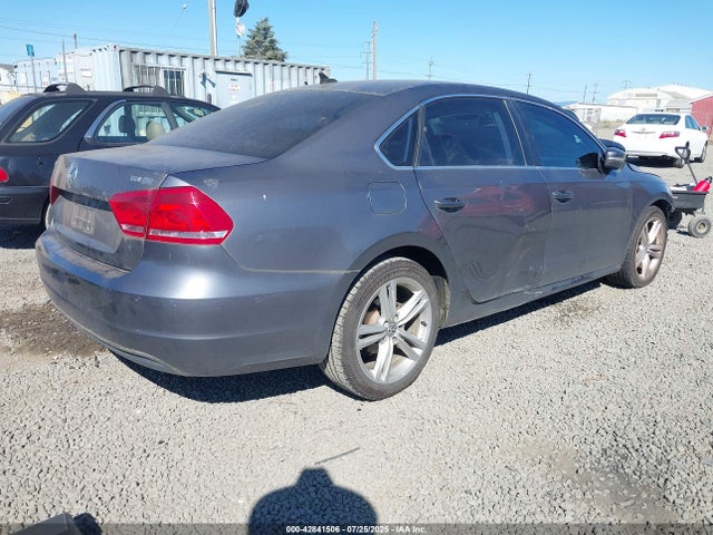 Volkswagen Passat 2015 1VWBV7A36FC051146 Image 4