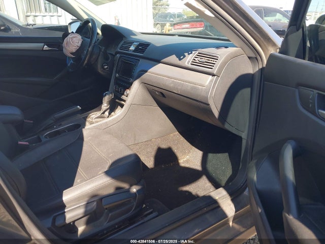 Volkswagen Passat 2015 1VWBV7A36FC051146 Image 5