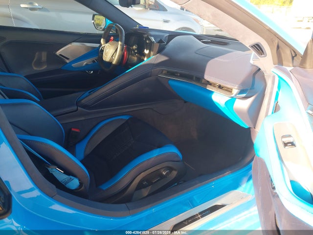 1G1YC3D49P5126890 Chevrolet lt2