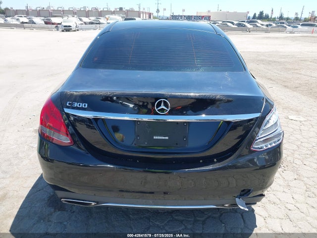 WDDWF4JBXJR409481 Mercedes-Benz m274