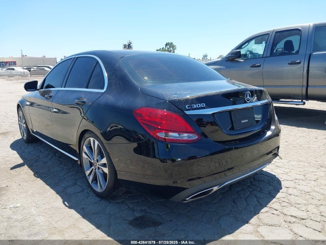 WDDWF4JBXJR409481 Mercedes-Benz m274