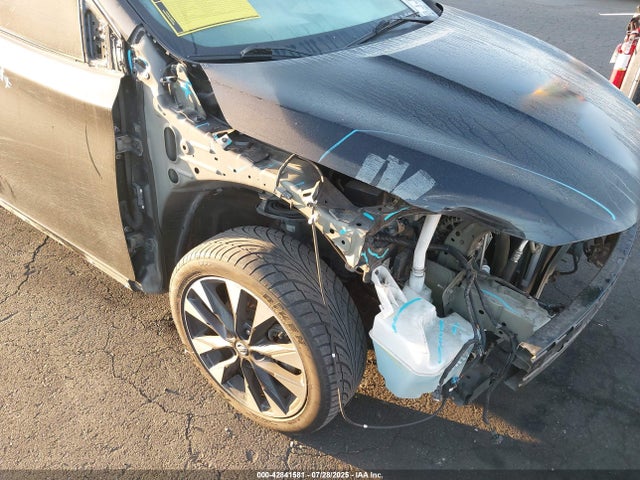 3N1AB7AP3JY324718 Nissan 2018
