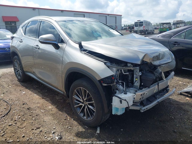 42841637 :رقم المزاد ، 2T2ADCAZ0PC005024 vin ، 2023 Lexus Nx 250 مزاد بيع