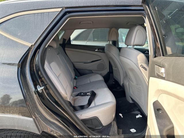 2018 HYUNDAI TUCSON KM8J3CA46JU752886 Photo 7