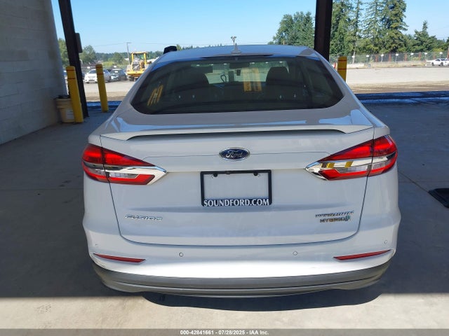 Ford 2019 2019 3FA6P0RU2KR182174 Image 16