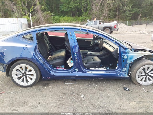 Tesla MODEL 3 2022 5YJ3E1EB1NF195730 Image 13