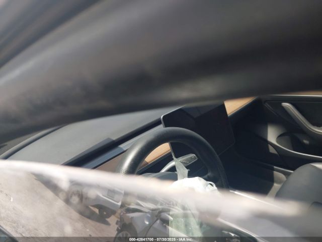 2022 TESLA MODEL 3 5YJ3E1EB4NF197424 Photo 6