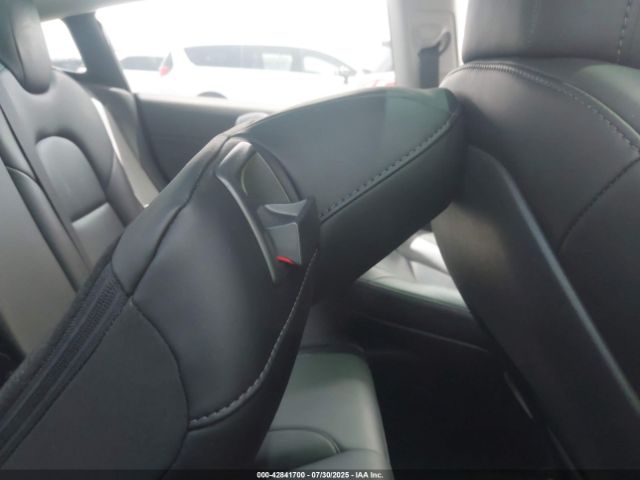 2022 TESLA MODEL 3 5YJ3E1EB4NF197424 Photo 7