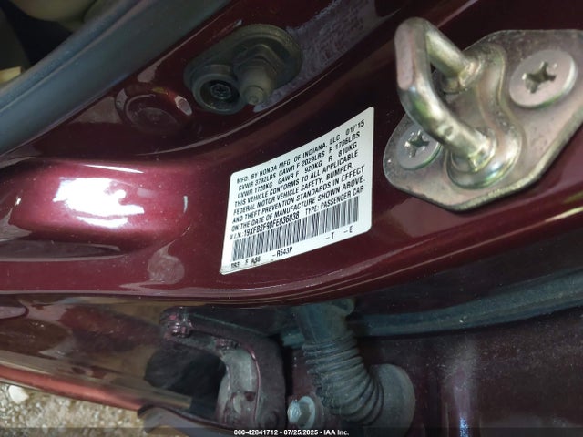 Honda r18z1 2015 19XFB2F98FE036038 Image 9