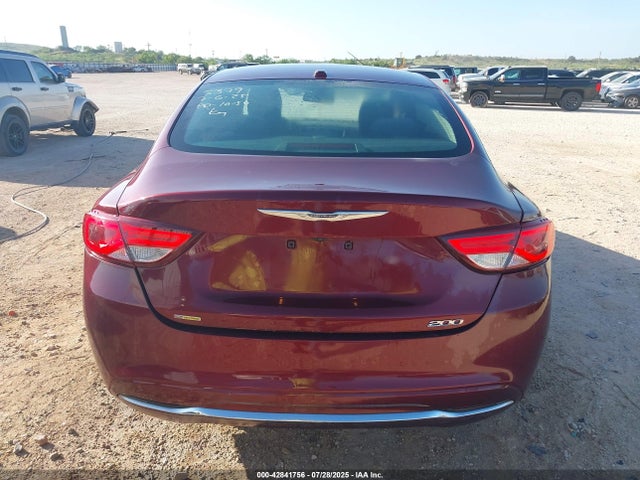 1C3CCCAB5FN635379 Chrysler 200