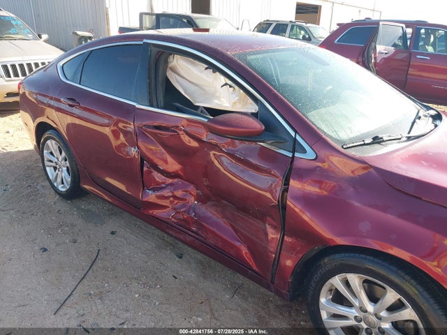 1C3CCCAB5FN635379 Chrysler 200