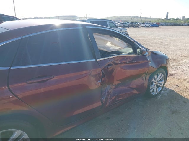 1C3CCCAB5FN635379 Chrysler 200