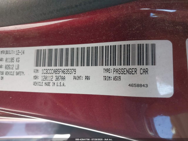 1C3CCCAB5FN635379 Chrysler 200