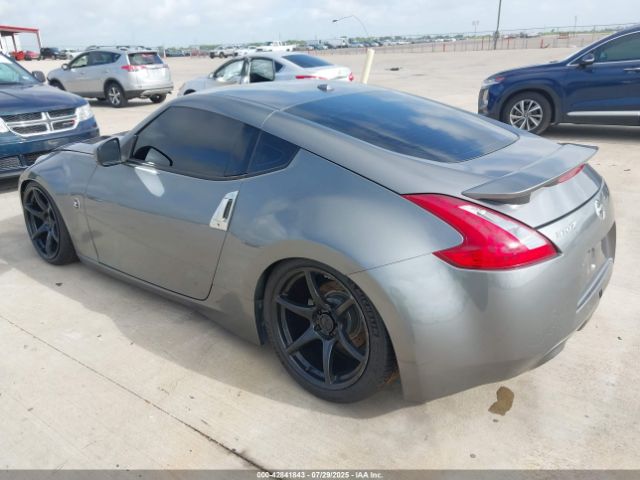 2015 NISSAN 370Z JN1AZ4EH0FM443754 Photo 2