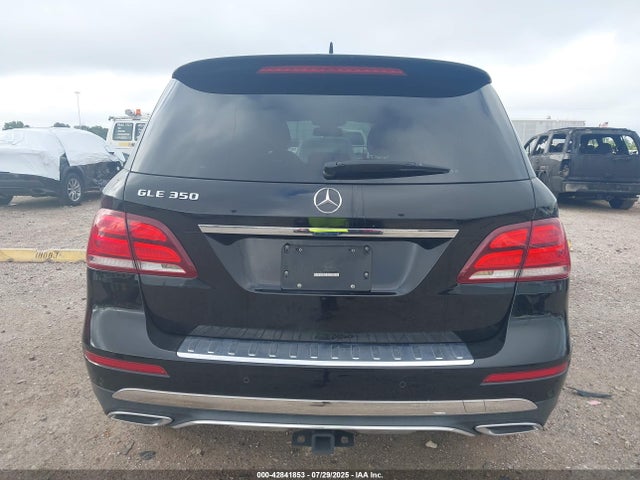 4JGDA5JB4JB121210 Mercedes-Benz m276