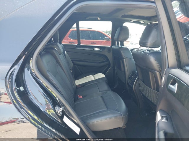 4JGDA5JB4JB121210 Mercedes-Benz m276