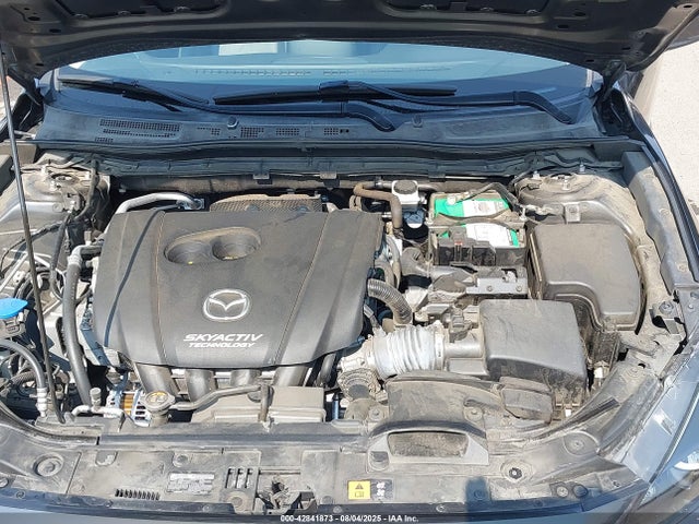 3MZBN1V36JM277184 Mazda py
