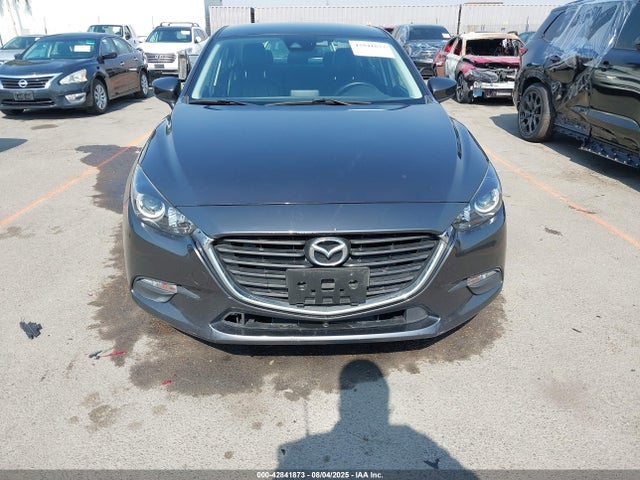 3MZBN1V36JM277184 Mazda py