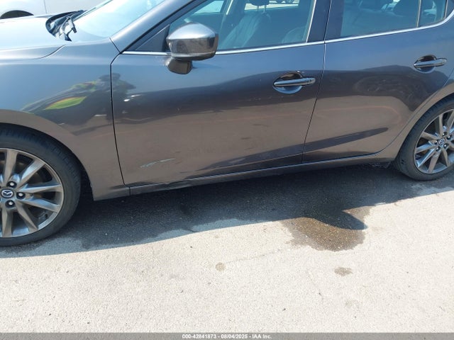 3MZBN1V36JM277184 Mazda py
