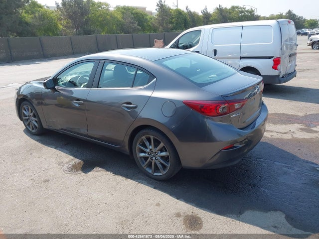 3MZBN1V36JM277184 Mazda py
