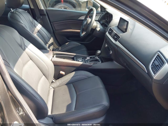 3MZBN1V36JM277184 Mazda py